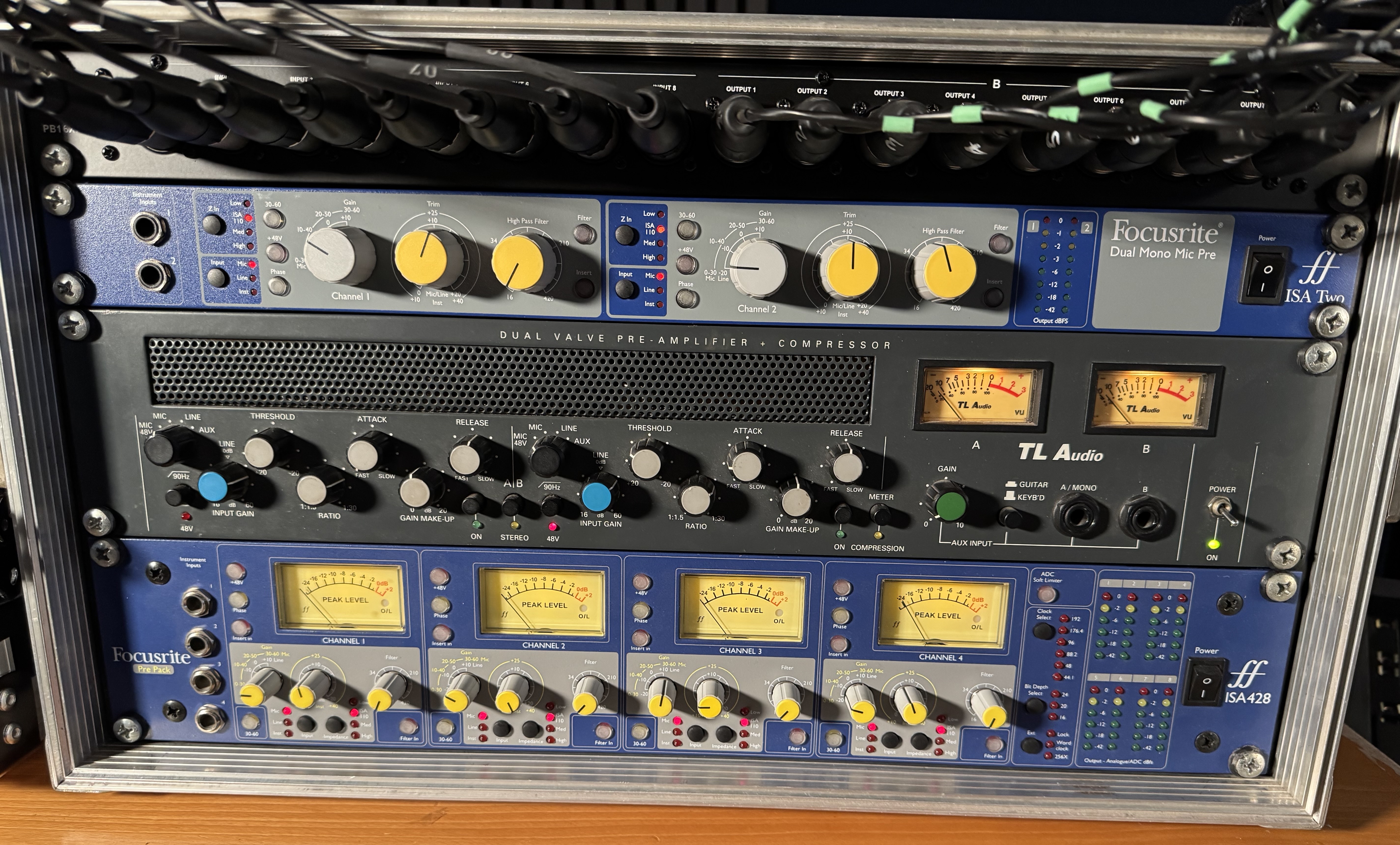 Rack preamplificatori e outboard Groove Factory
