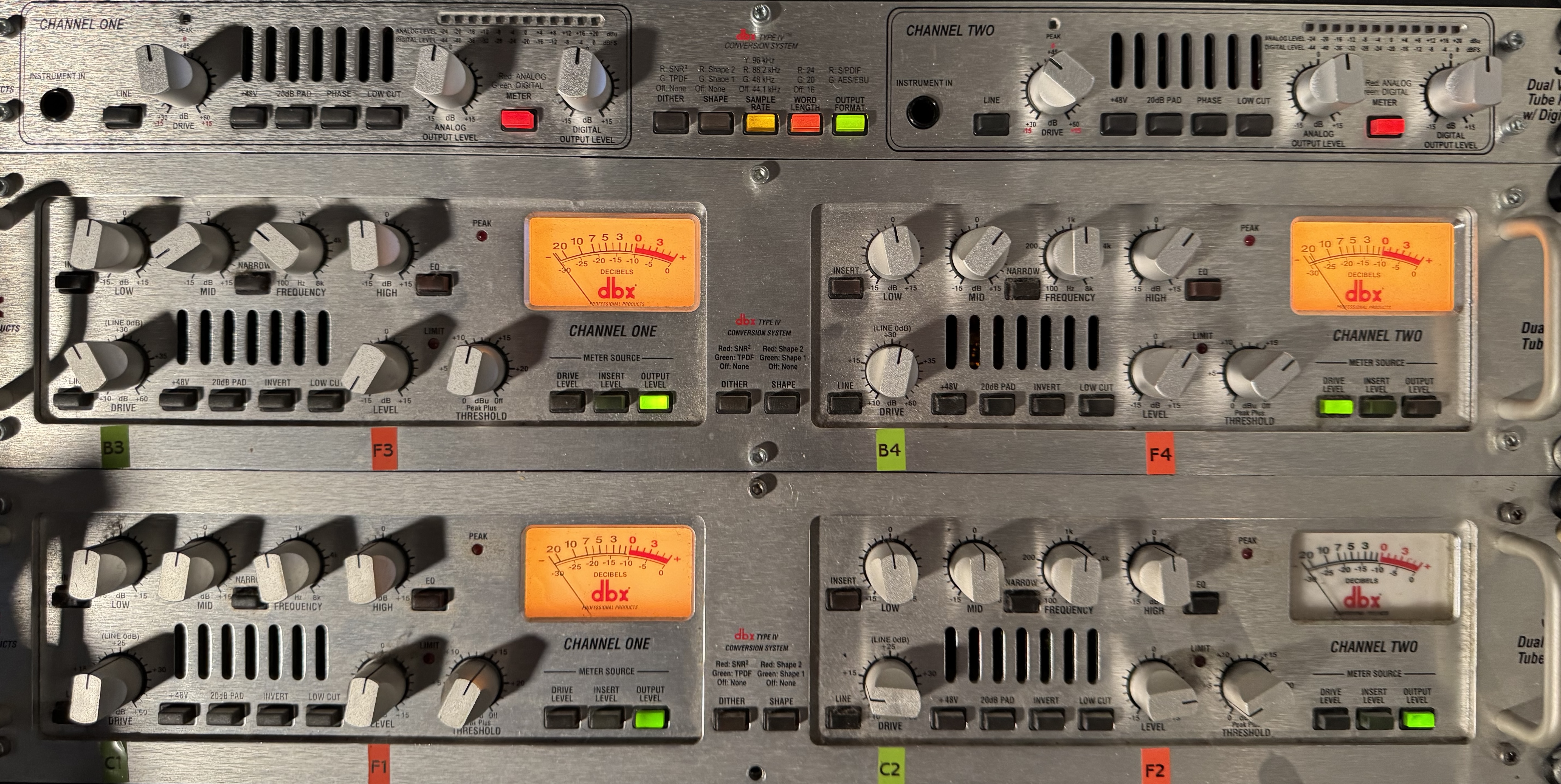 DBX e processori Groove Factory
